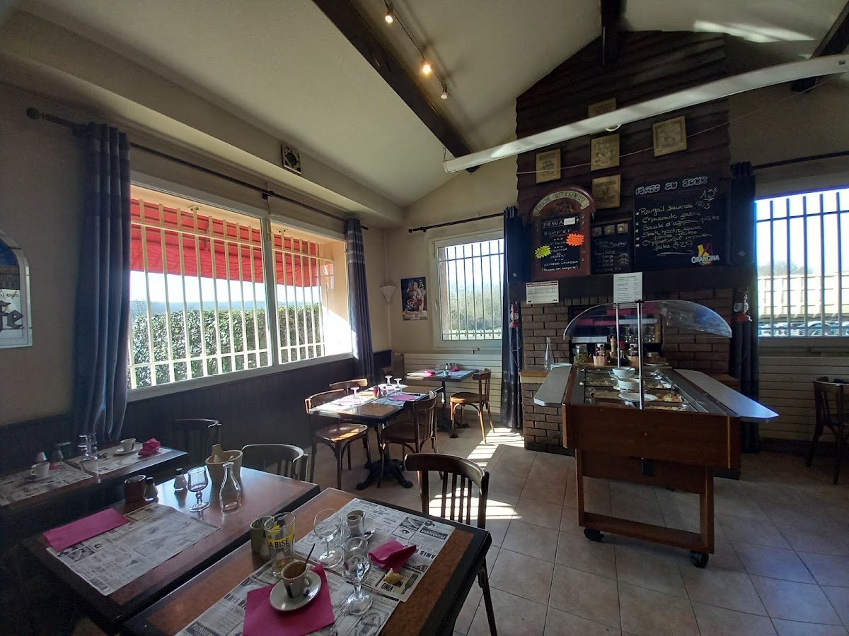 Au Bon Accueil Photos 2